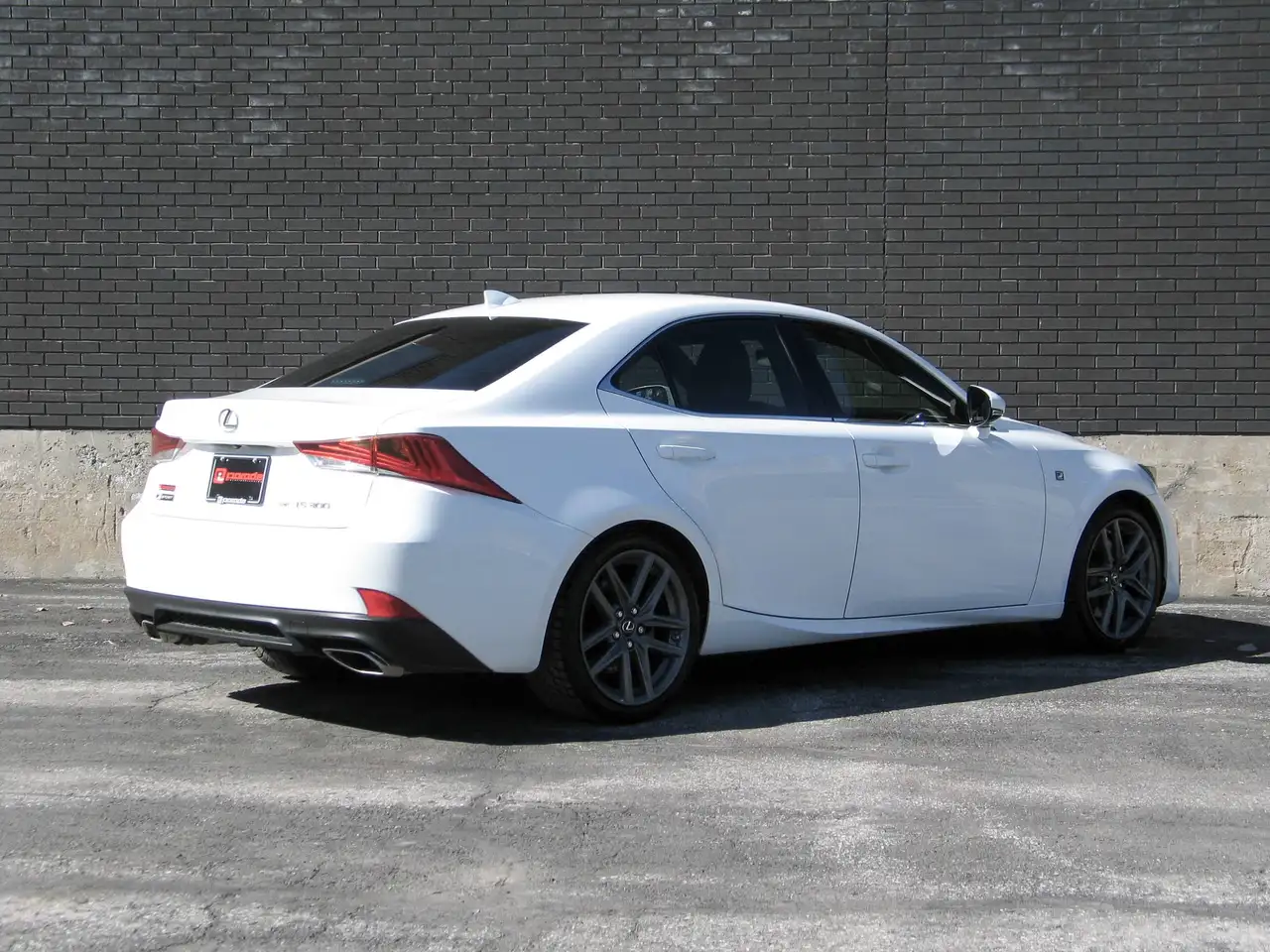 Lexus IS снимка Lexus IS
