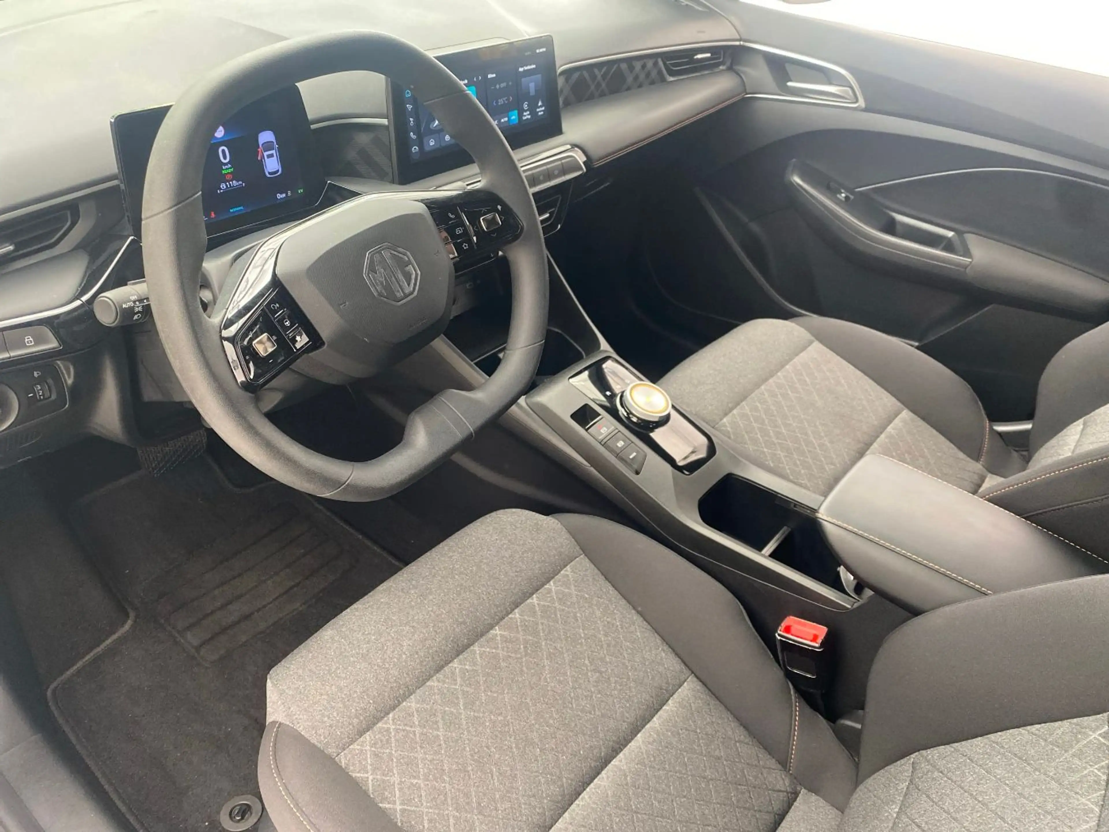 MG MG3 Hybrid+ Comfort NAVI*RÜCKFAHRKAMERA*LED — photo 7