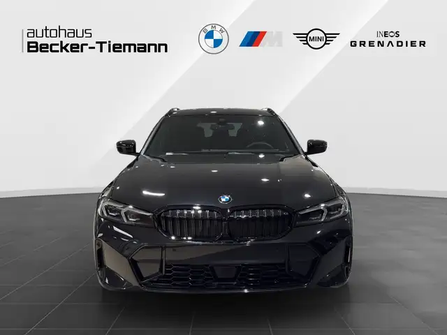 BMW 3 Series view 2