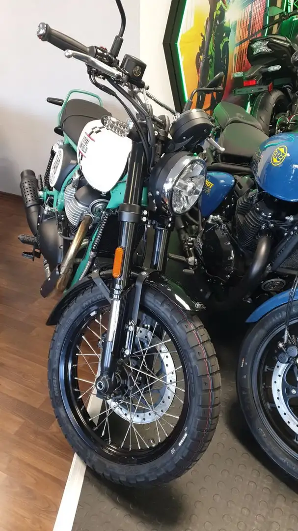 Royal Enfield Bear 650 249 Grün - 2