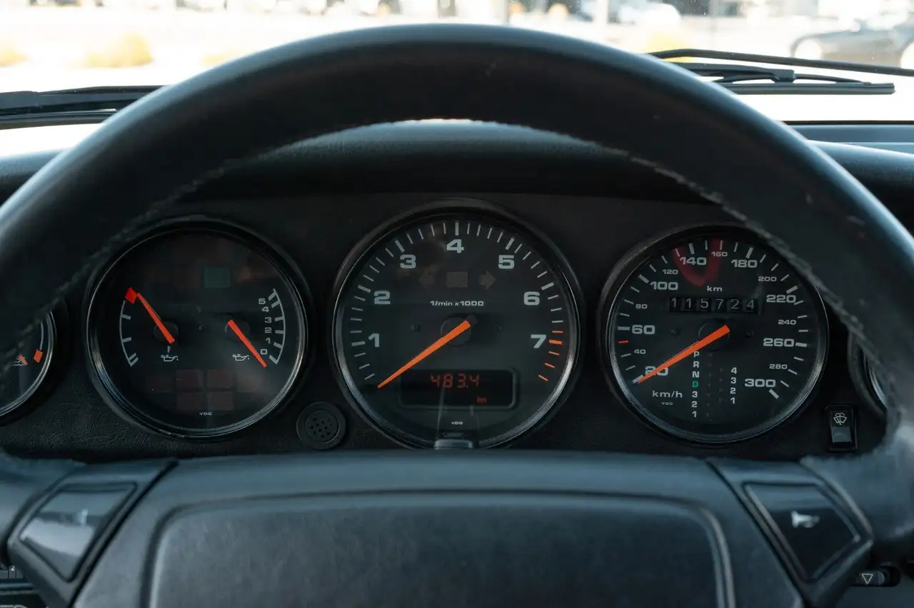 Porsche 964 Carrera 2 Cabriolet, foto 7
