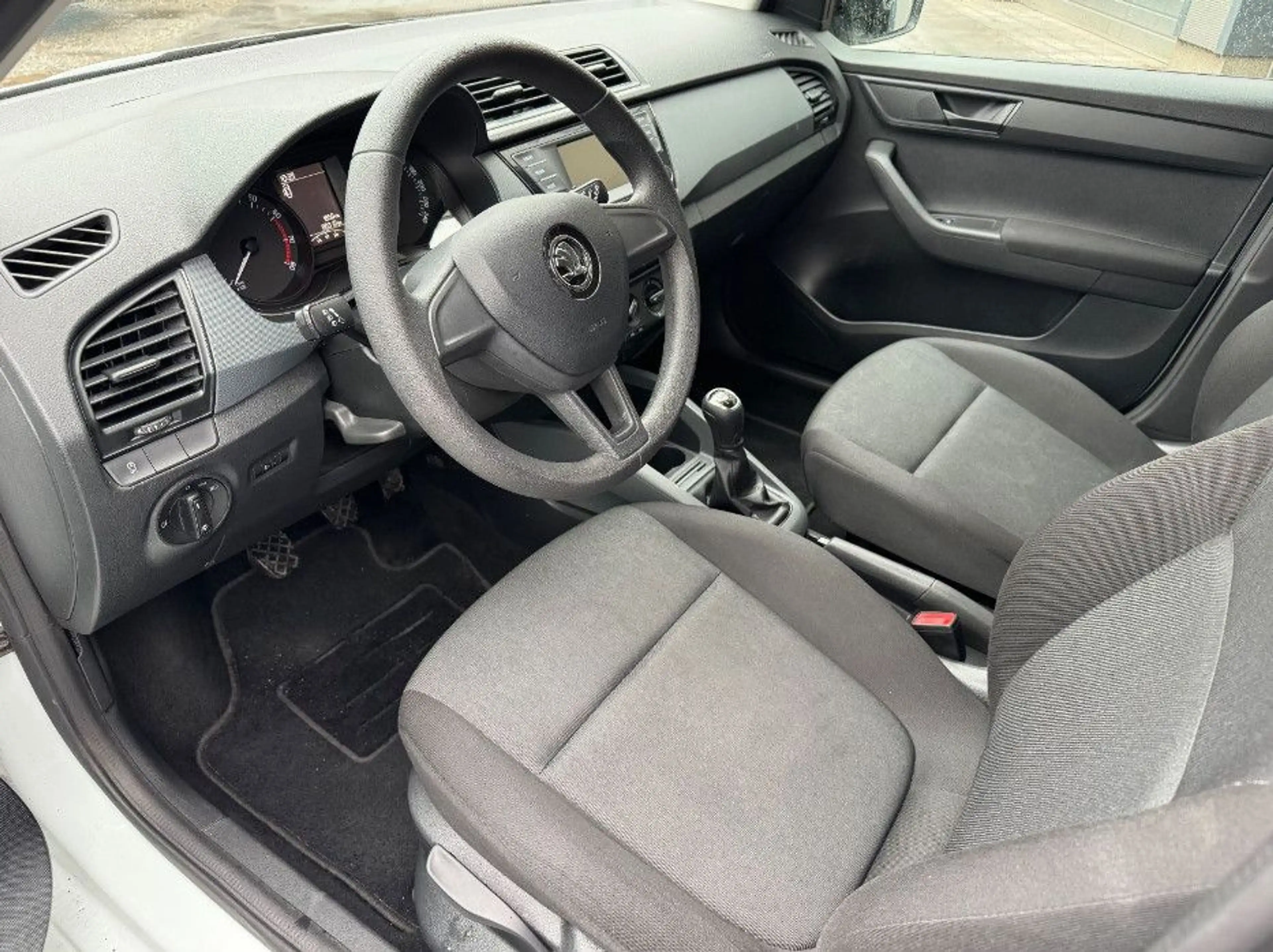 Skoda Fabia Cool Plus — photo 7