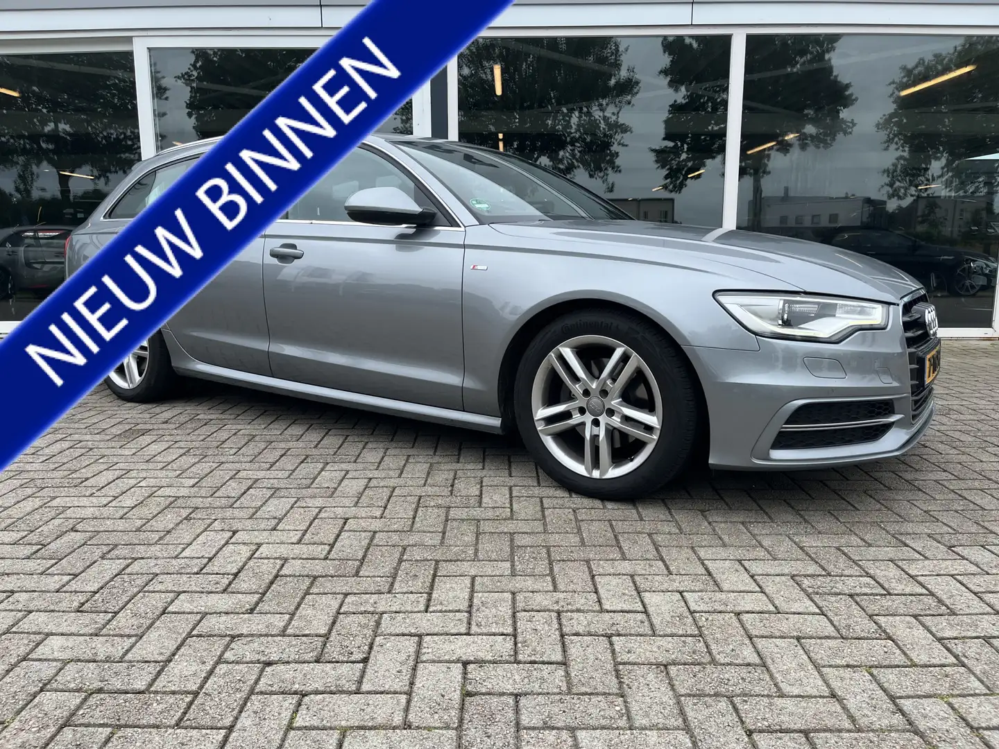 Audi A6 Avant 2.0 TDI S-Line Ultra Clima / Cruise / Navi / Grijs - 1