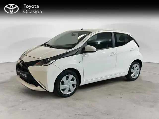 Toyota Aygo 1.0 VVT-i x-play Business