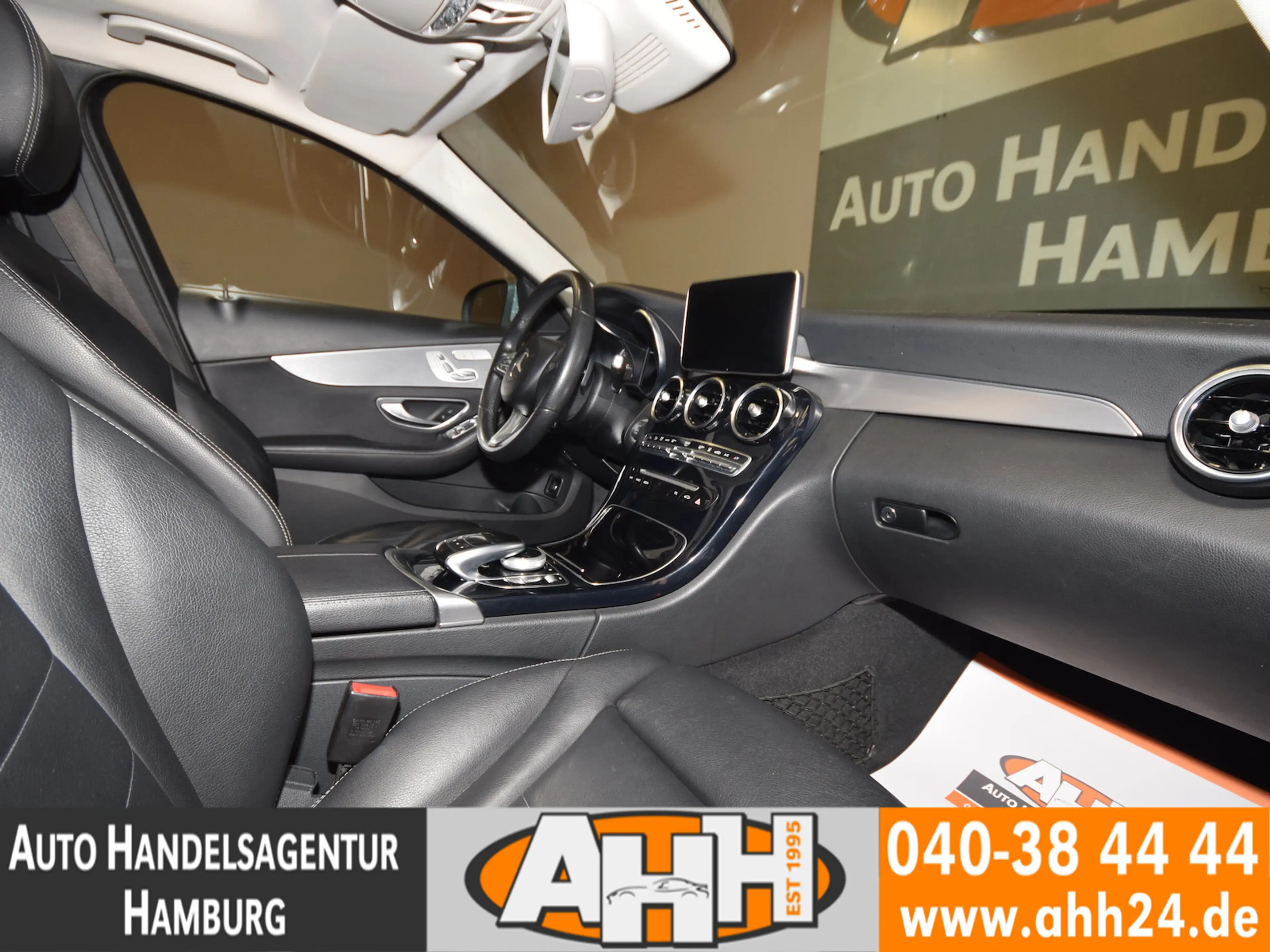 Mercedes-Benz C 350 e PANO|AIRMATIC|360|MEMORY|COMAND|LED|19Z! — photo 10