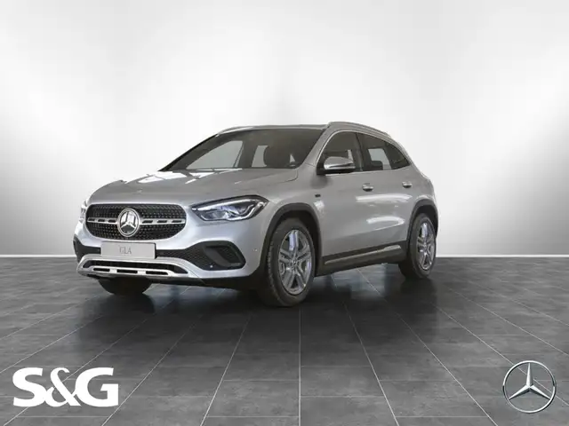 Mercedes-Benz GLA 250 e Progressive MBUX+RüKam+Sitzh.+18