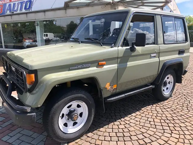 Toyota Land Cruiser 2.5  td  - TESTATA  RIFATTA ---
