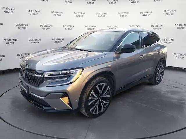 Renault Austral Austral 1.2 E-Tech full hybrid Iconic 200cv auto
