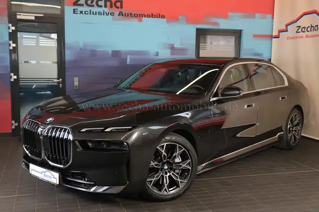 BMW 750 e xDr.ExecutiveLounge.Sitzbel.Panod.FondExp.