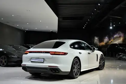 Annonce voiture d'occasion Porsche Panamera - CARADIZE