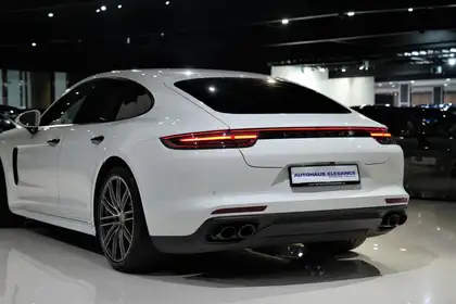 Annonce voiture d'occasion Porsche Panamera - CARADIZE