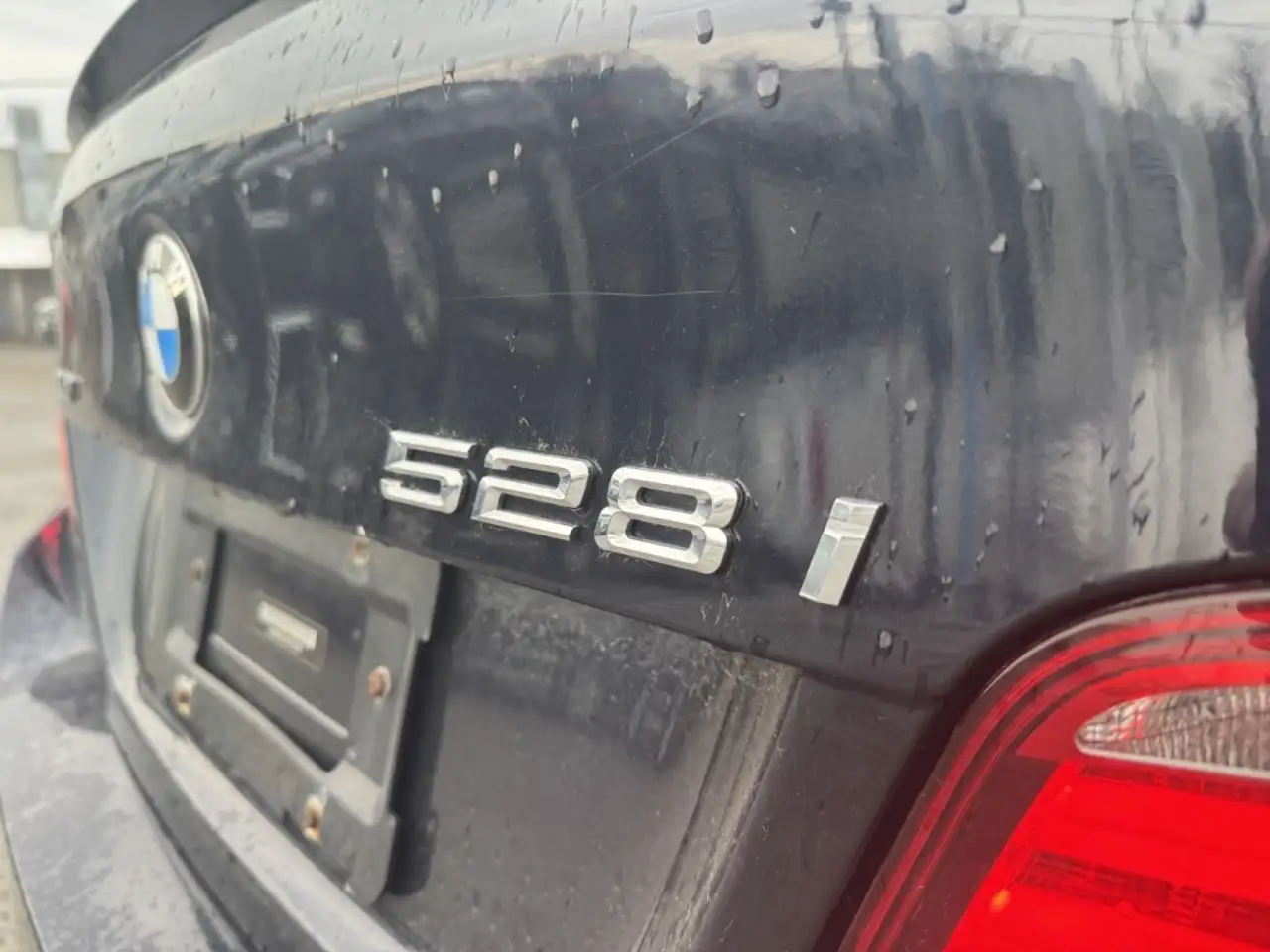 BMW 5 Series снимка BMW 5 Series
