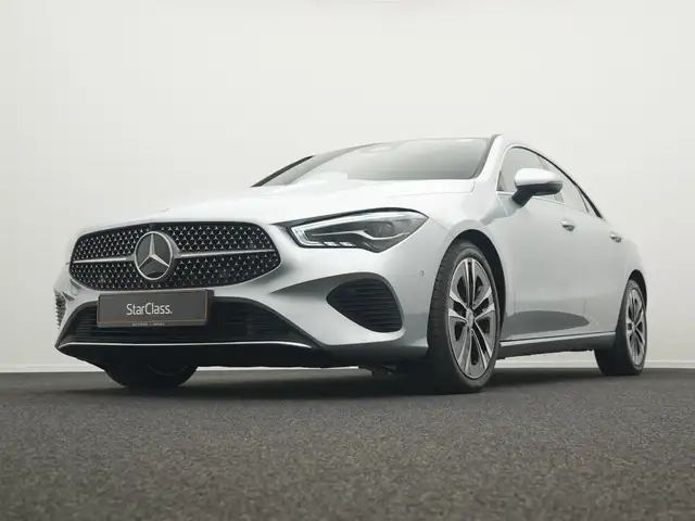 Mercedes-Benz CLA view 10