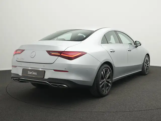 Mercedes-Benz CLA view 3