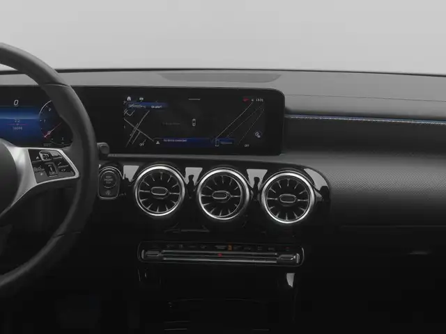 Mercedes-Benz CLA view 20