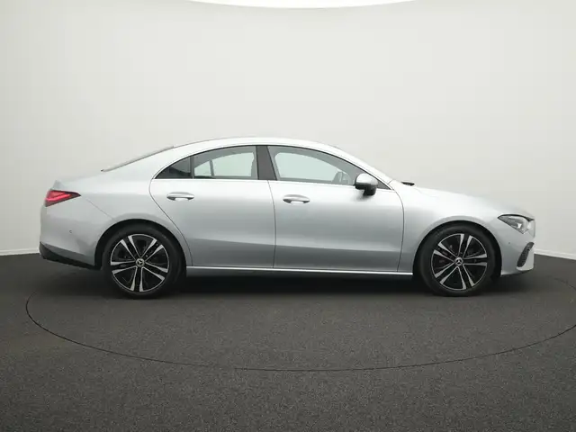 Mercedes-Benz CLA view 5