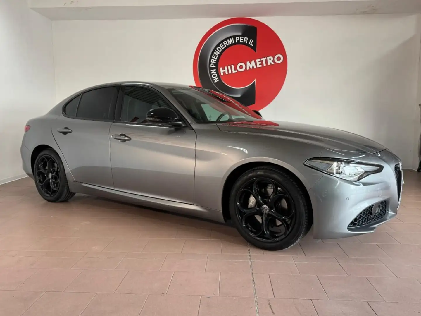 Alfa Romeo Giulia 2.2 160 CV AT8 Executive Ambient Lighting/adaptive Grau - 1