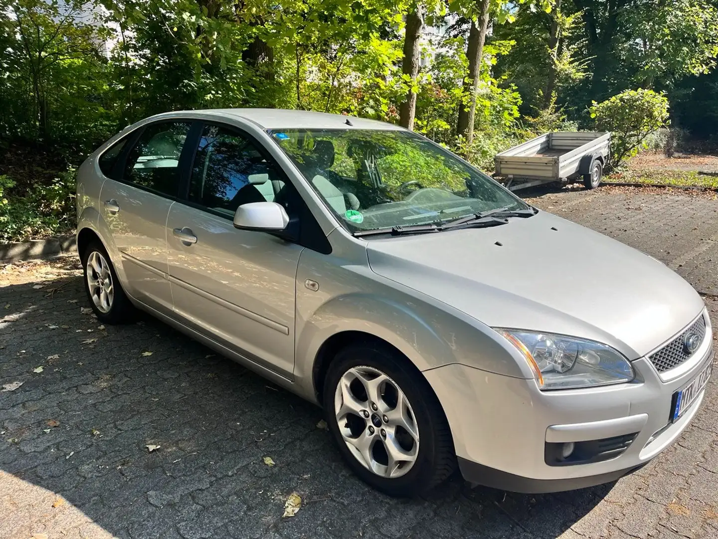 Ford Focus Schräghecklimousine Silber - 1