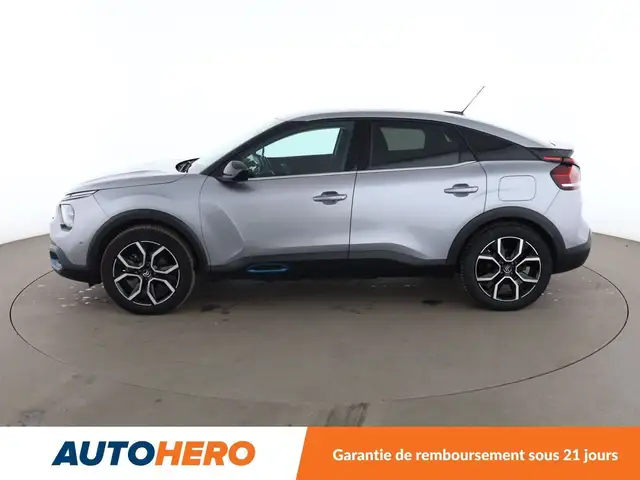 Citroen C4 view 3