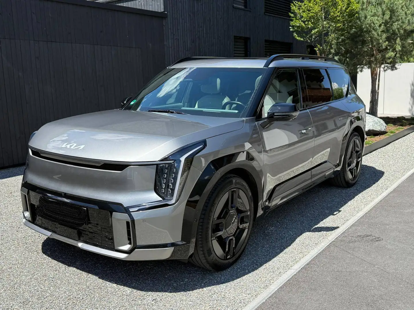 Kia EV9 EV9 99,8-kWh AWD GT-line Launch Edition 6-Sitzer Grau - 1