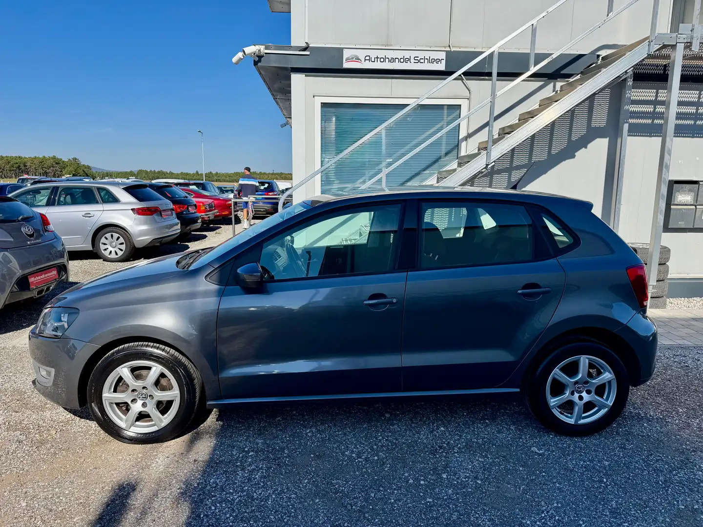 Volkswagen Polo Polo Comfortline 1,6 TDI DPF Comfortline Grau - 2