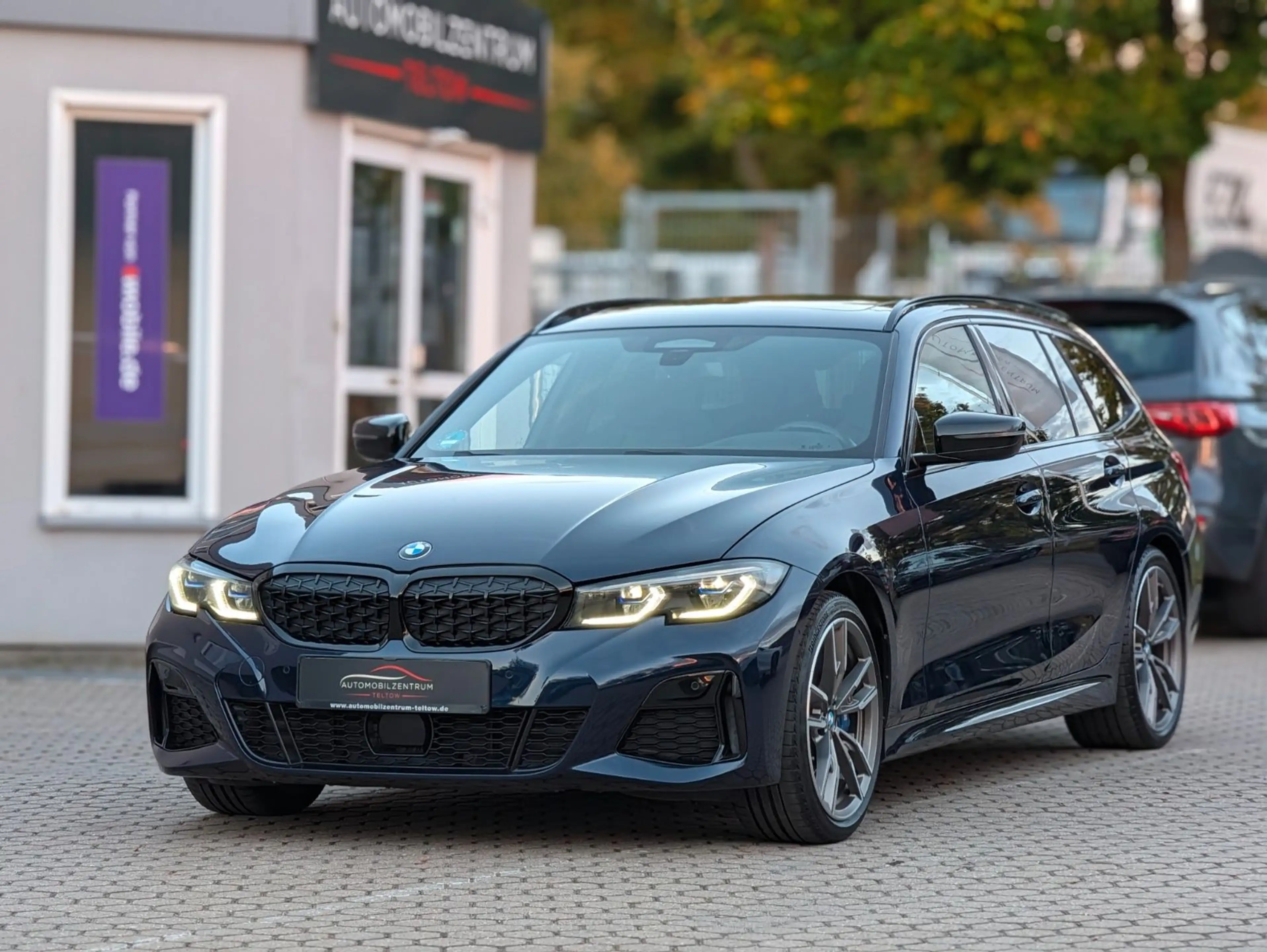 BMW M3 xDrive Touring *M SPORTSITZE LASER CARBON — photo 2