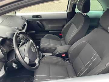 Bild 14 Volkswagen New Beetle 1.6