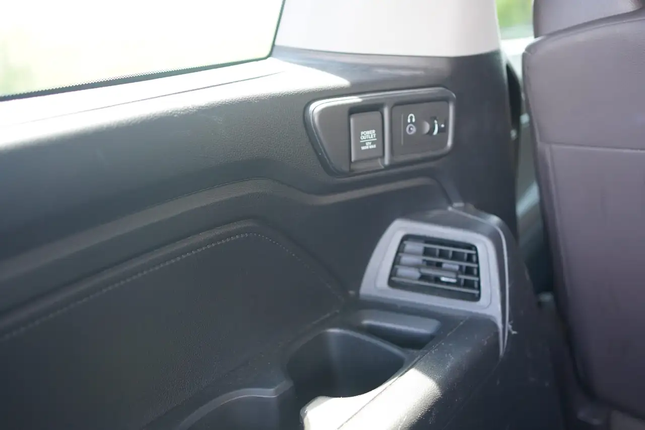 Honda Odyssey снимка Honda Odyssey