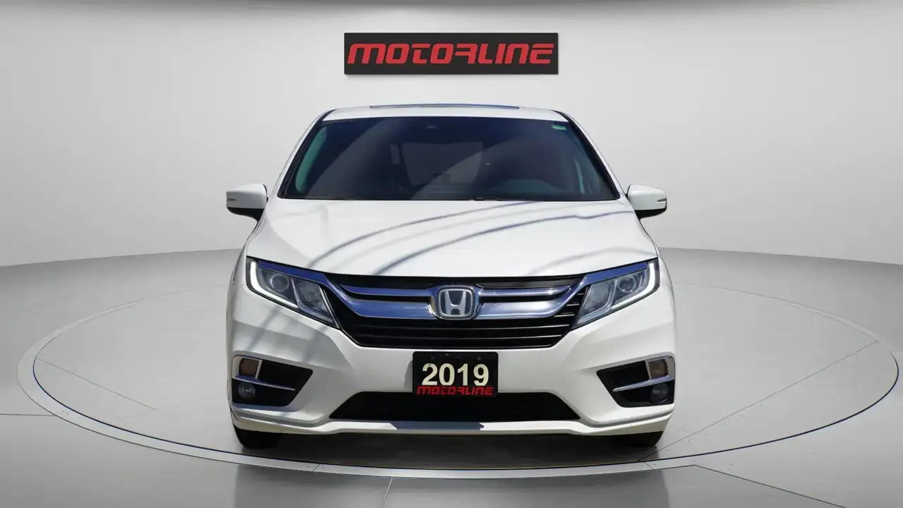 Honda Odyssey снимка Honda Odyssey