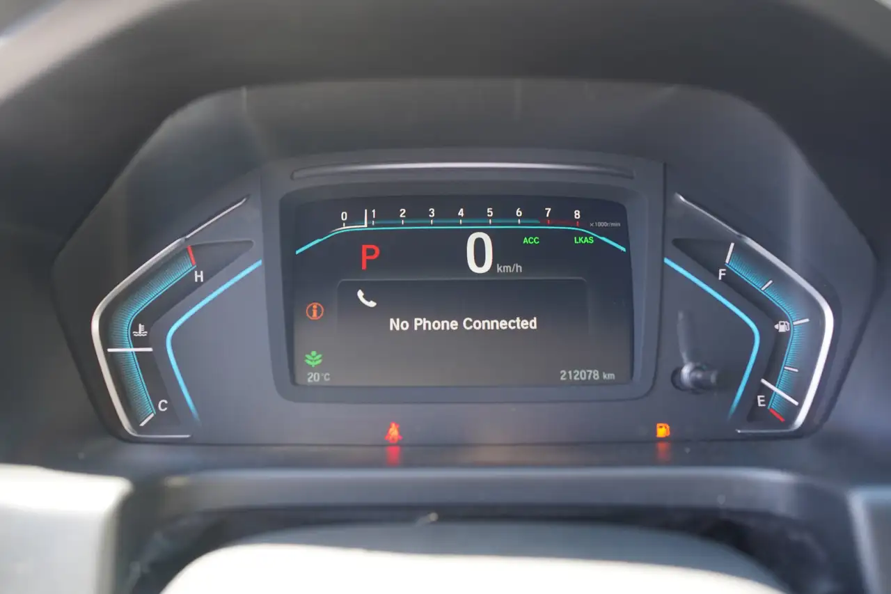 Honda Odyssey снимка Honda Odyssey