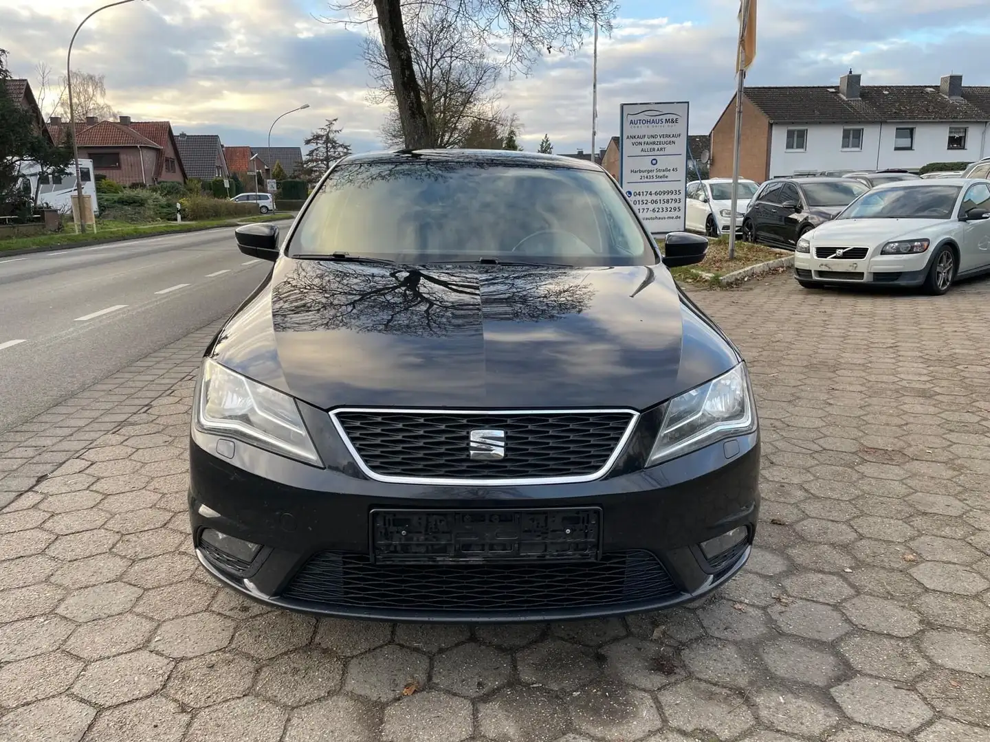 SEAT Toledo 110PS Euro6 Style Lim.*8xAlu+guter Zustan Schwarz - 2