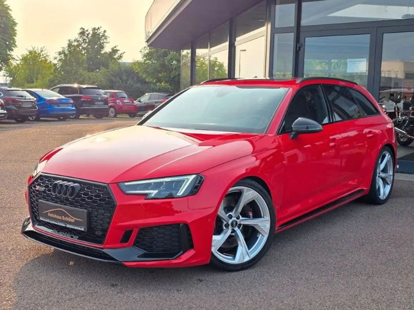 Audi RS4 RS 4 Avant 2.9 TFSI quattro +B&O+DCC+RS-AGA+ Rot - 1