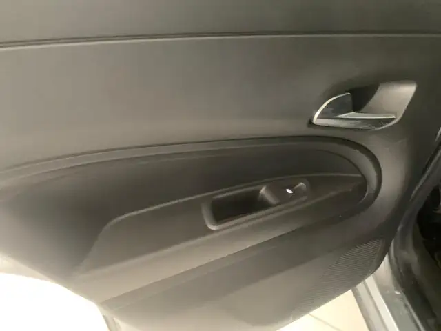 Jeep Avenger view 14