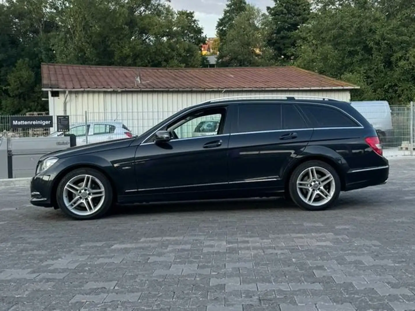 Mercedes-Benz C 220 C-Klasse T-Modell Diesel T CDI DPF BlueEFFICIENCY Grey - 2