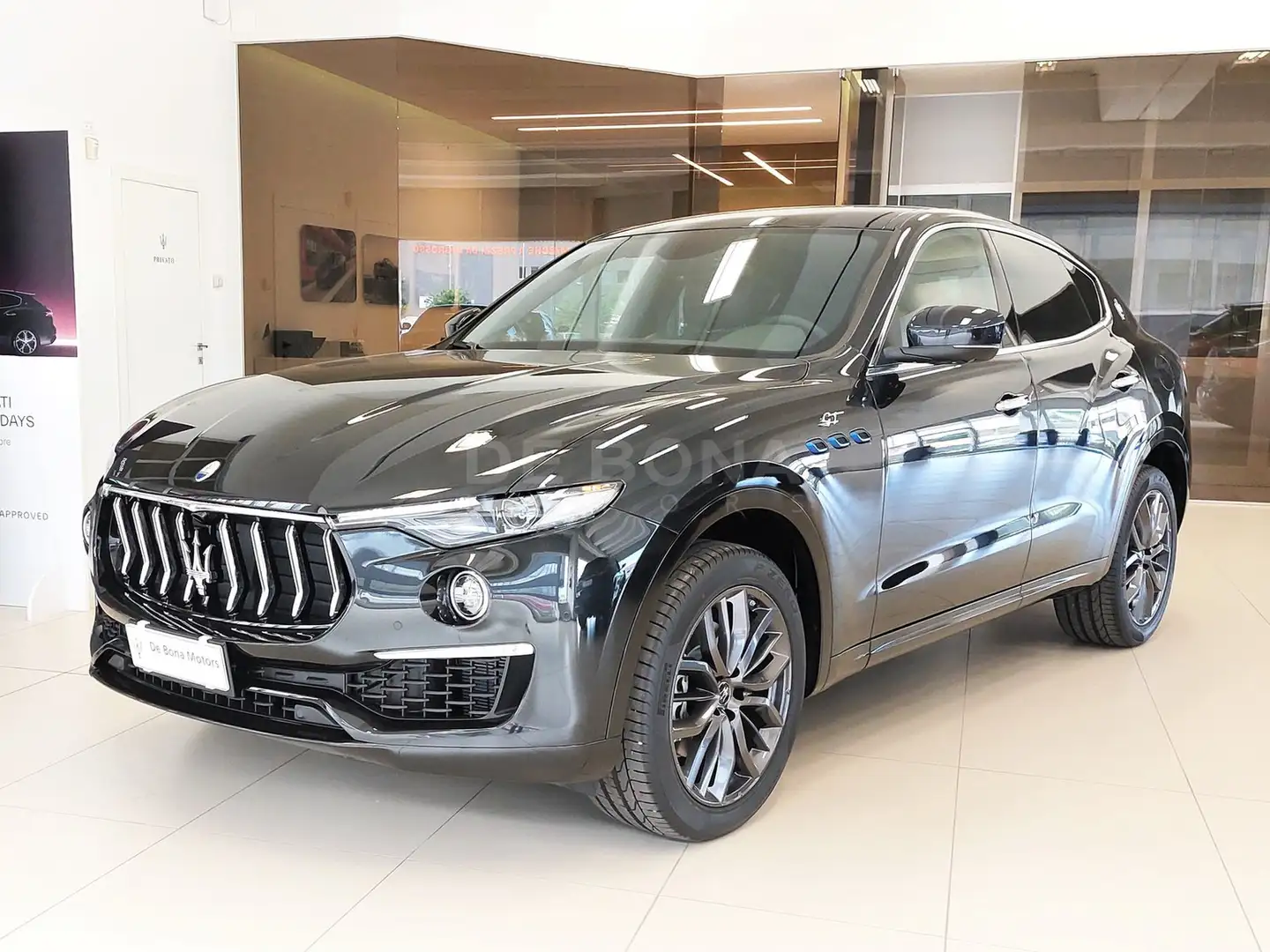 Maserati Levante 2.0 mhev gt 330cv auto Nero - 1