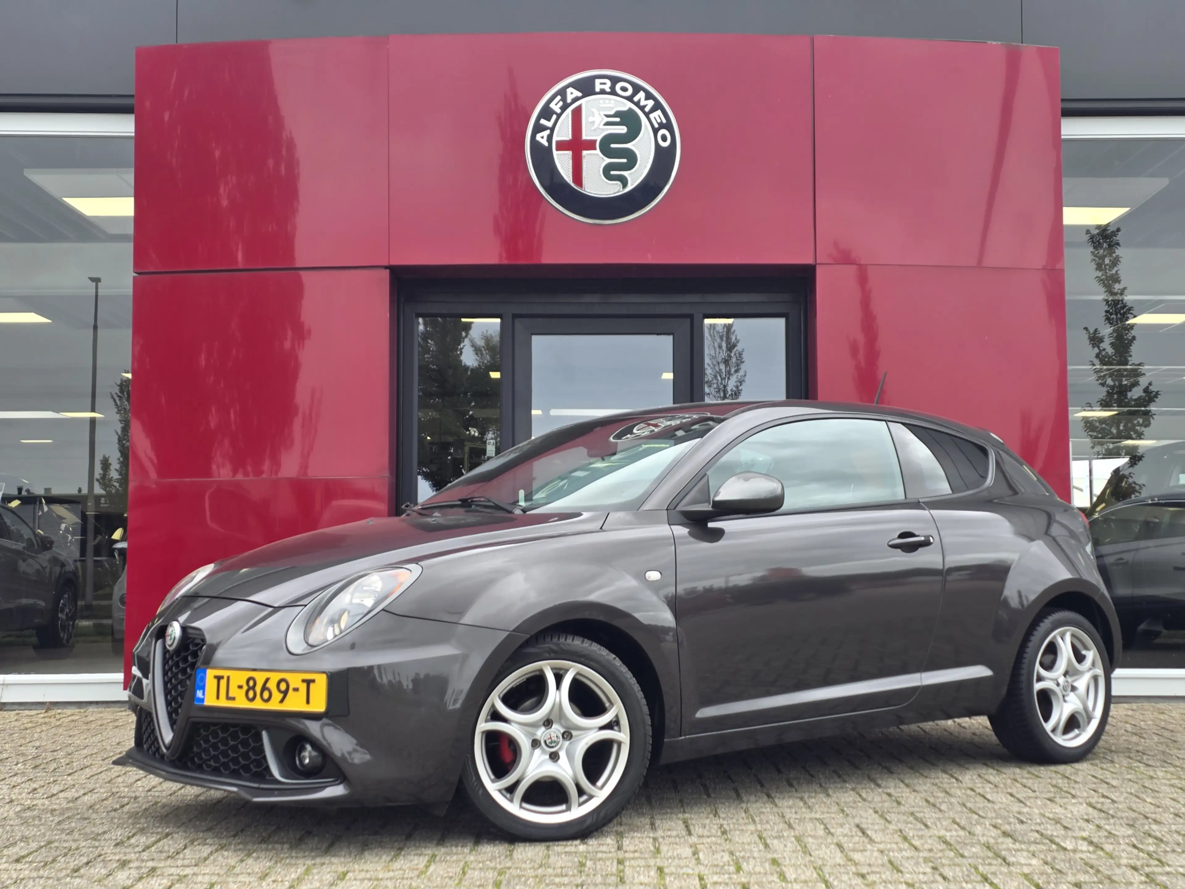 Alfa Romeo MiTo TwinAir 105PK ECO Super | 17" Velgen | Cruise/clim