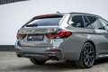 BMW 530 5-serie Touring 530e xDrive M-Sport 4-wielsturing Grijs - thumbnail 28