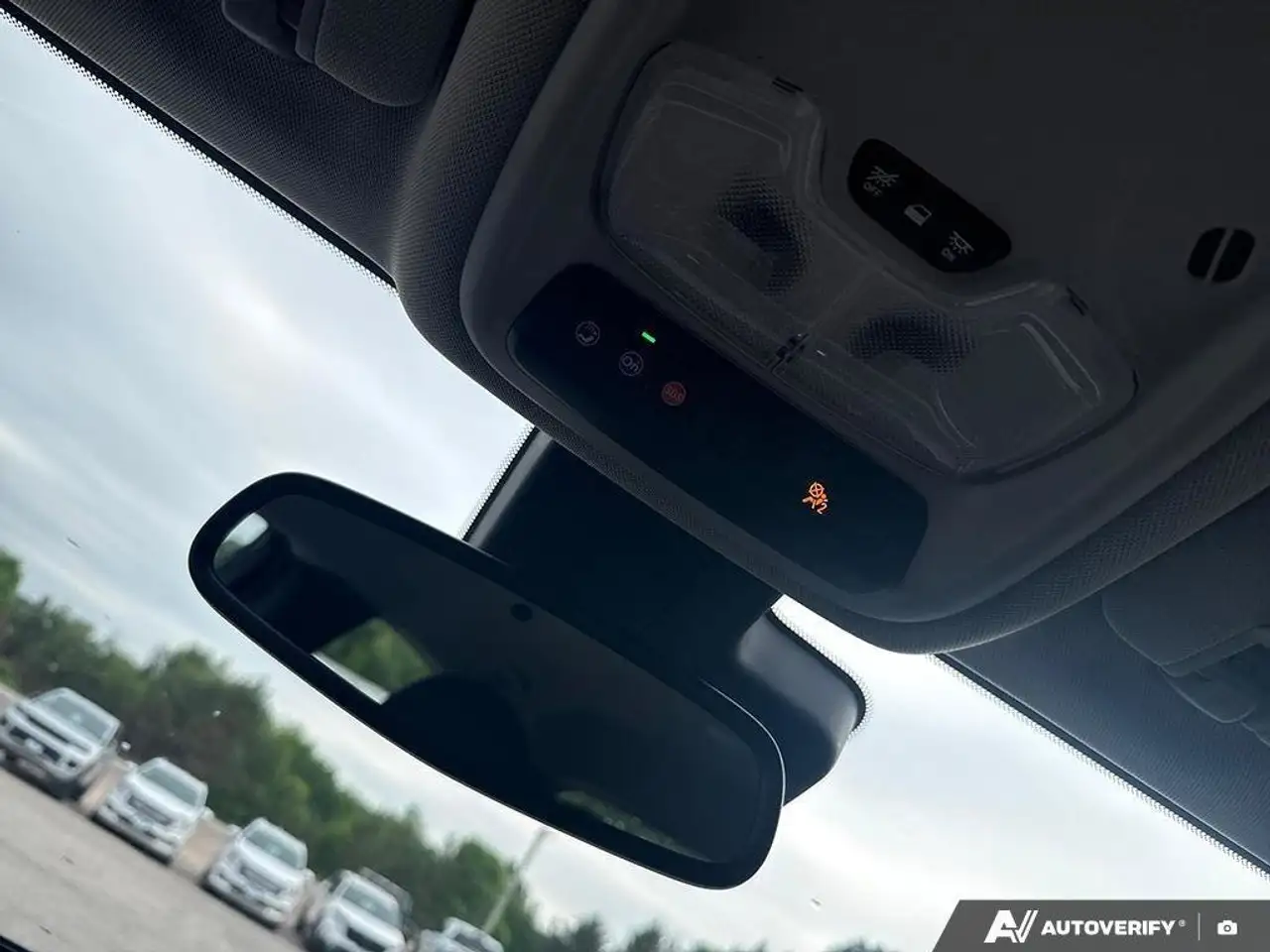 Chevrolet Bolt снимка Chevrolet Bolt