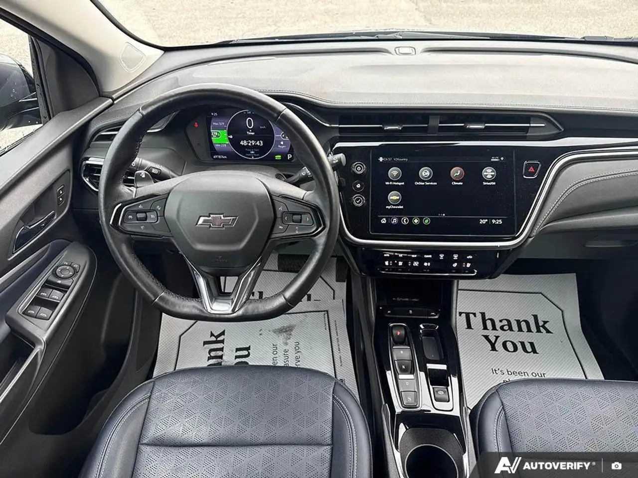 Chevrolet Bolt снимка Chevrolet Bolt