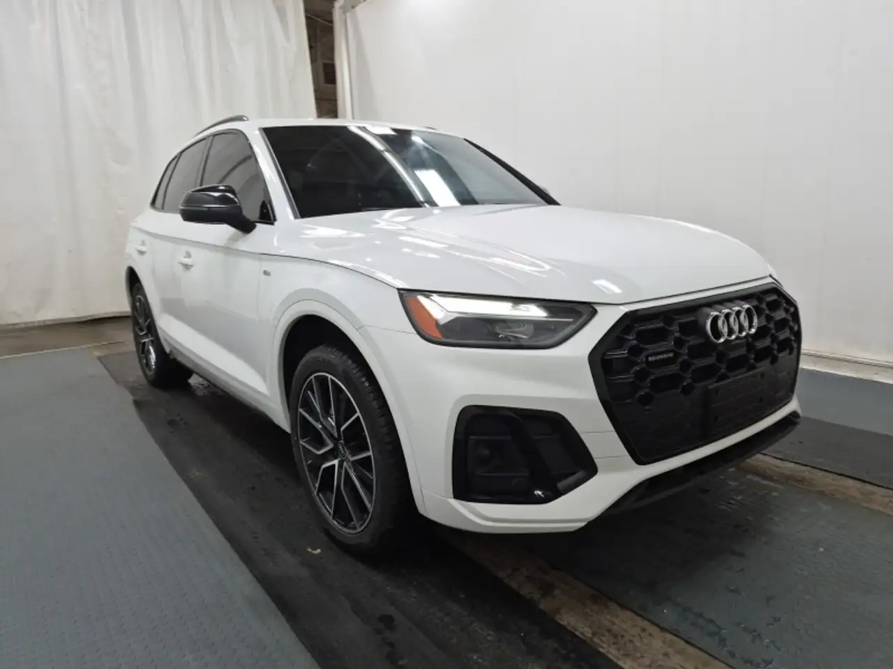 Audi Q5 photo Audi Q5