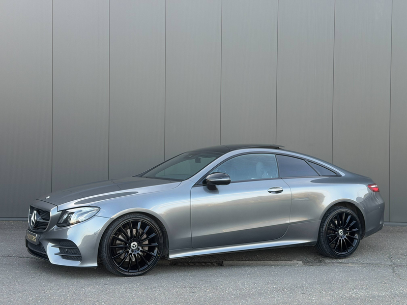Mercedes-Benz E 220 d Coupe 194cv Pack AMG - Toit ouvrant - Burmester — photo 3