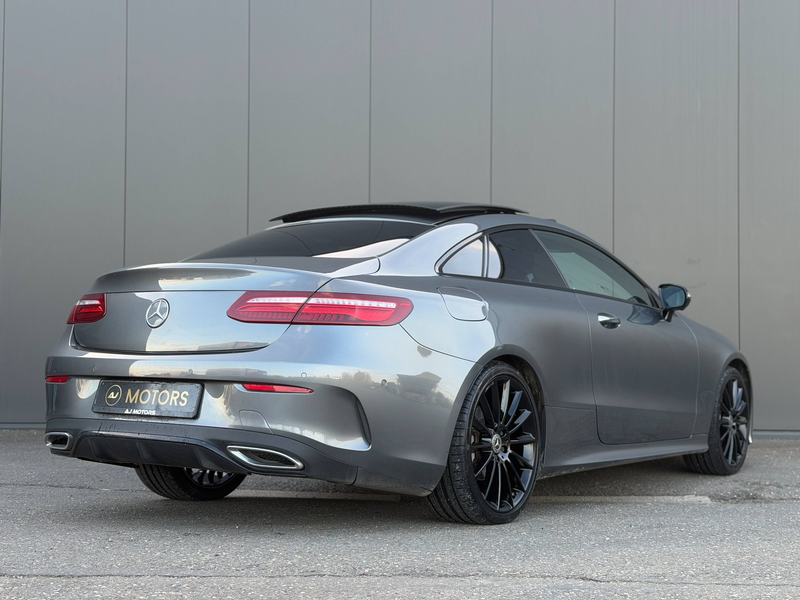 Mercedes-Benz E 220 d Coupe 194cv Pack AMG - Toit ouvrant - Burmester — photo 9