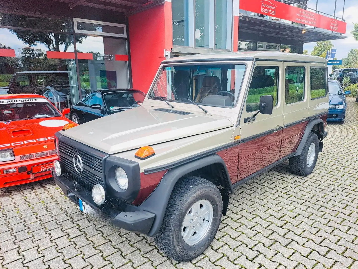 Mercedes-Benz G 250 Beige - 2