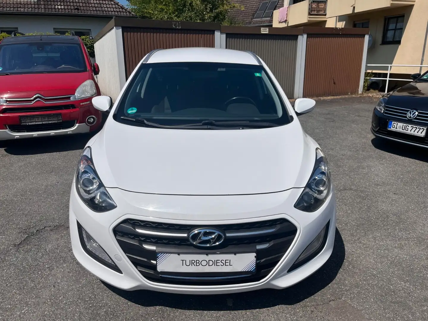 Hyundai i30 cw blue Classic*1.Hd*gepfl.*Fin.ab 99,-€ Wit - 2