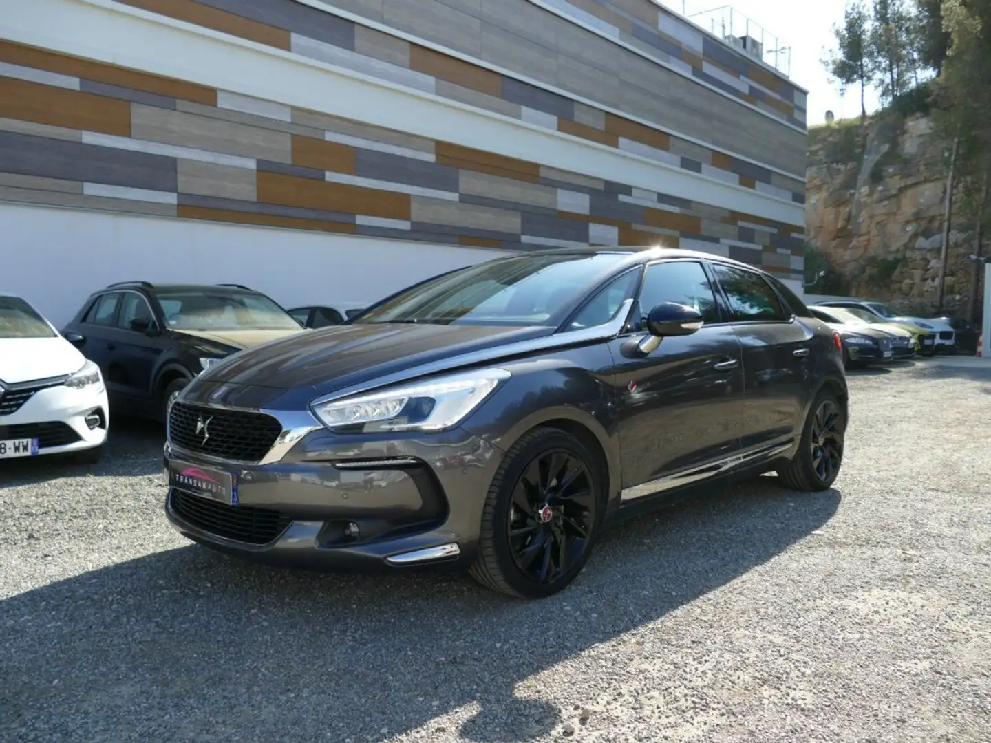 DS Automobiles DS 5 DS5 2.0 HDI 180 Ch PERFORMANCE LINE EAT6 Gris - 1