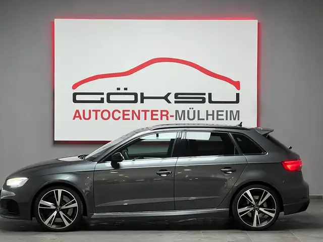 Audi RS3 view 7