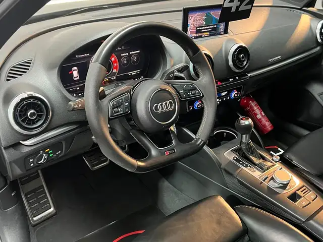 Audi RS3 view 8