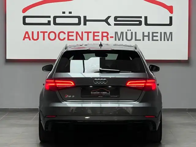 Audi RS3 view 6