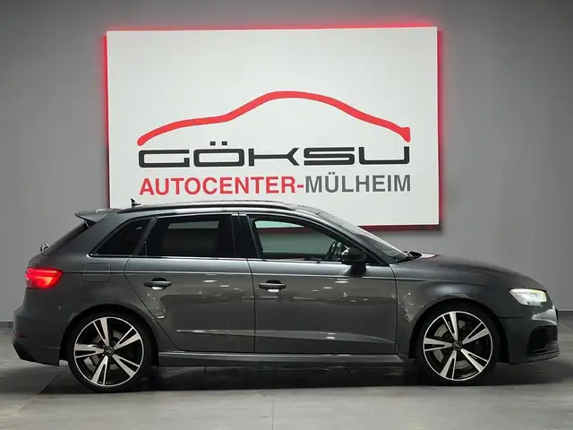 Audi RS3 view 5