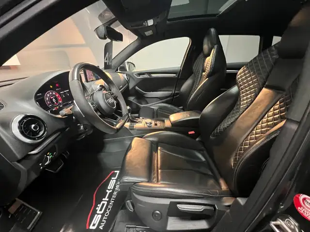 Audi RS3 view 9